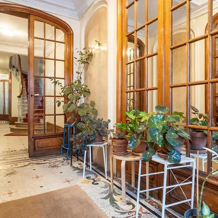 Chic 1bd Parisian Apartmentbatignolles